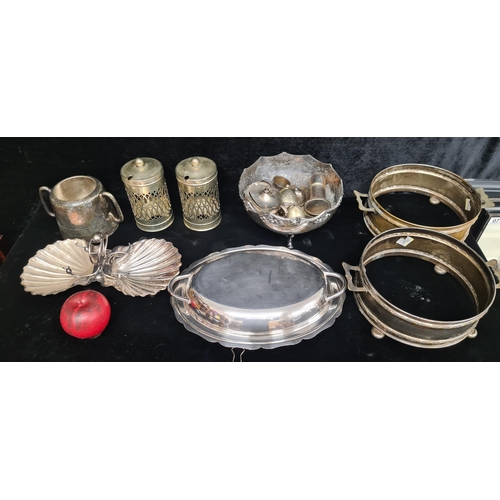 335 - A large lot of vintage silverplate EPNS, including elegantly patterned serviceware and decorative sa... 