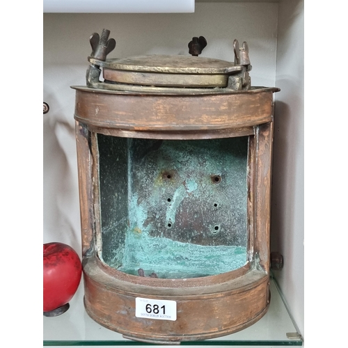 681 - A fabulous antique copper and brass ship light holder with a screw-on lid. Marked '6908' to top. Fea... 