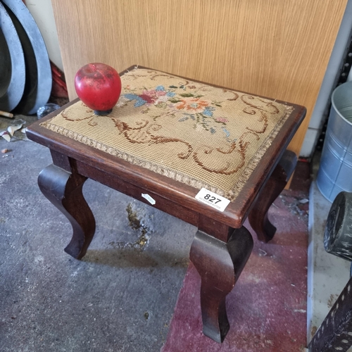 827 - A gorgeous Edwardian oak tapestry topped foot stool with short cabriole legs.