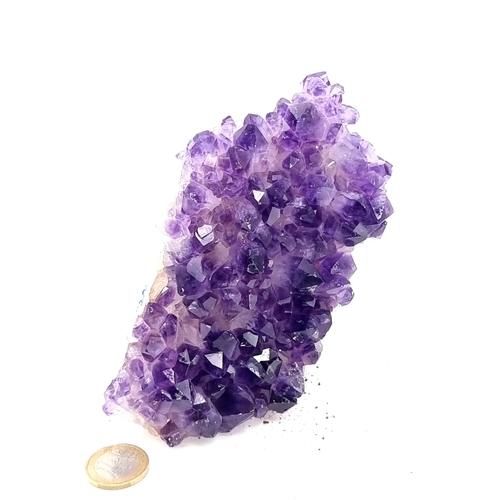 921 - A piece  of natural bright purple amethyst stones, weight 640 grams.