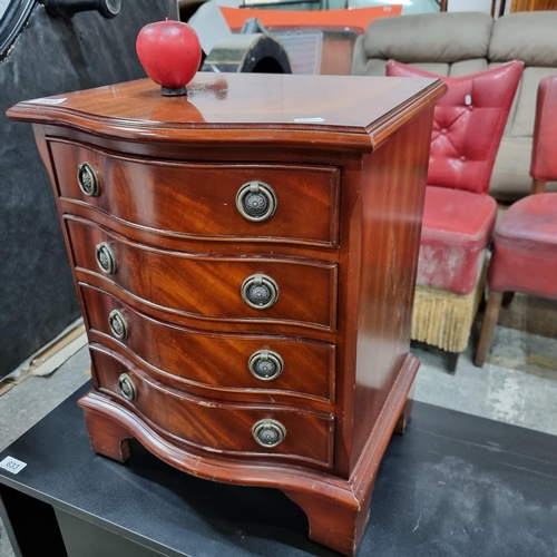 632 - A set of table tops bow fronted drawers in flame mahogany with brass pull handles. Lovely little cab... 