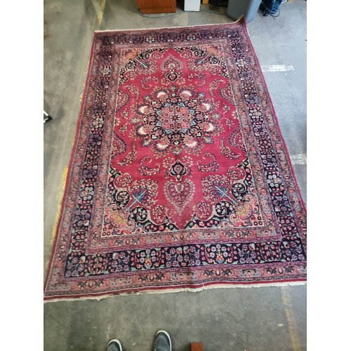 664 - Star Lot : A fabulous Persian Handmade large rug. L293cm x W200cm. This is an absolute beautiful rug... 