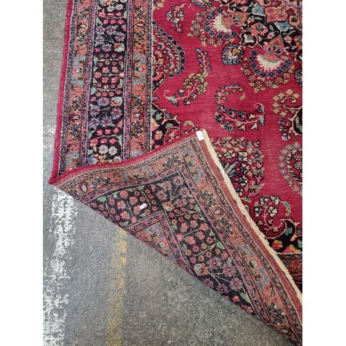 664 - Star Lot : A fabulous Persian Handmade large rug. L293cm x W200cm. This is an absolute beautiful rug... 