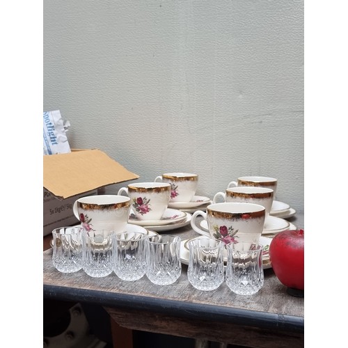 426 - Approx. Seventeen pieces of Irish made Carrigaline Pottery tea set comprising of cups, saucers and s... 