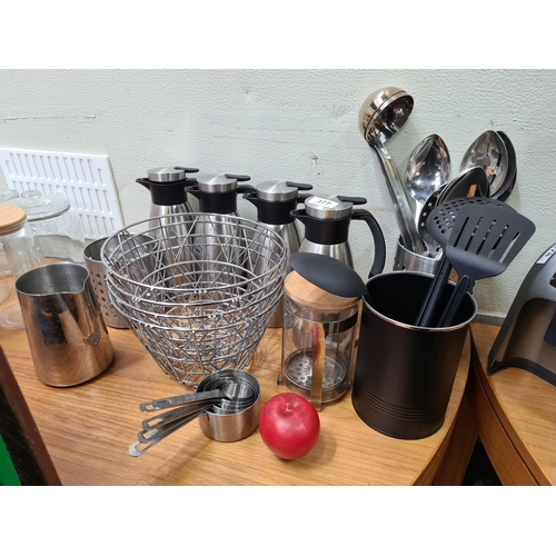 377 - Elegant stainless steel kitchenware,  Inc Stainless steel, pouring jars, Fruit bowls , Stainless ste... 