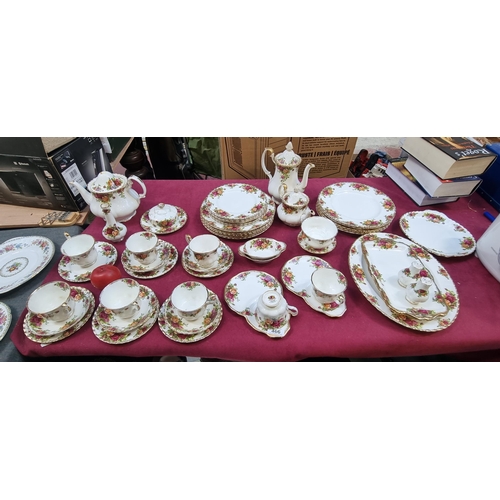 466 - Star Lot : A large and attractive set of Royal Albert fine bone china in the 'Old Country Rose' patt... 