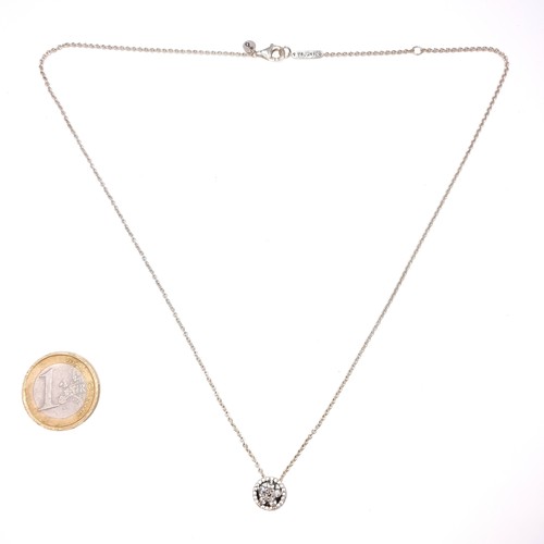 899 - A stunning sterling silver (stamped 925) Pandora necklace featuring a gem-set snowflake pendant. Hel... 