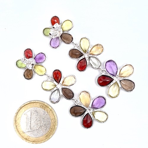 527 - A very pretty pair of drop earrings set with garnet, peridot, amethyst and citrine stones, length 5c... 