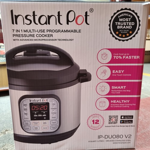 454 - A brand new Instant Pot 7 in 1 multi-use programmable pressure cooker model no. IP-DUO80 V2, with 8 ... 