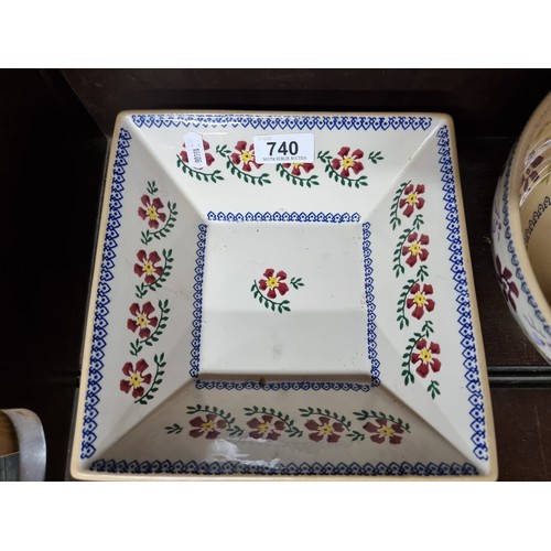 740 - A lovely large Nicholas Mosse square serving bowl in the Old Rose pattern. In very good condition.