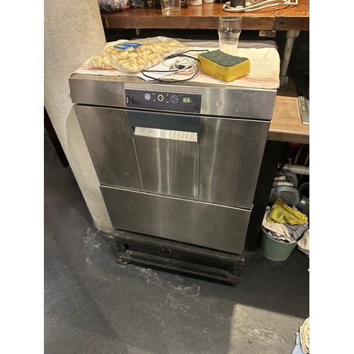 1050 - Star Lot : A Neo Full size Stainless Steel Glass Washer.  Fully working from a Bar, restaurant that ... 