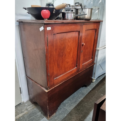 836 - Star lot : A fabulous rich red mahogany antique linen press with cupboard opening to reveal two sepa... 