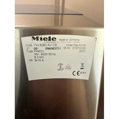 433 - Super Star lot : Miele PVV 6080 AV OB Vario Commercial Washing Machine 8KG with a short cycle time o... 