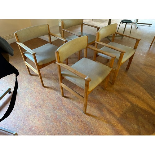 464 - Set of 4 Mid century Parker Knoll Pk 1089/90 armchairs.
There is only two opportunities to collect f... 