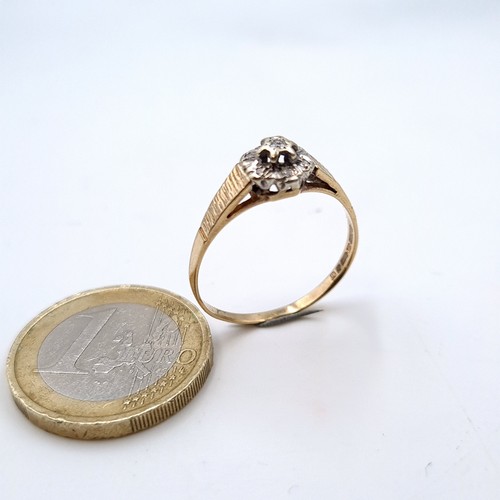 728 - A 9K gold (375) illusion set diamond ring, size Q, weight 1.75 grams.