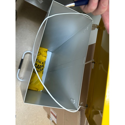 503 - A very clean metal Commercial medical waste bin with yellow top. 
There is only two opportunities to... 