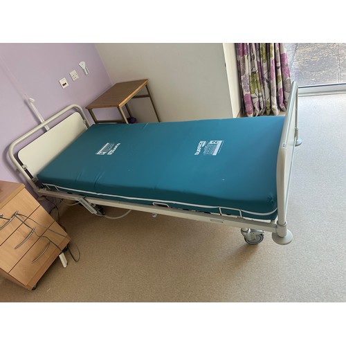 537 - Star Lot :  A commercial quality Cast metal electric remote control hospital bed with a Commercial s... 