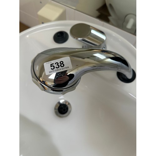 538 - A good quality Commercial hair wash station. Own very good condition. Buyer would need to safely rem... 