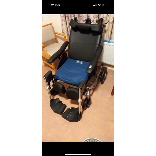 514 - Star lot : A very good looking clean wheel chair, with lots of padded a commercial cushion and in ve... 