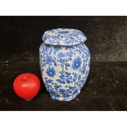 223 - An elegant vintage porcelain ginger jar with a blue and white floral transfer ware pattern. Victoria... 