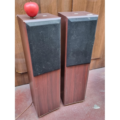 271 - A cool pair of retro Mordaunt Short VS-300 floor-standing speakers.