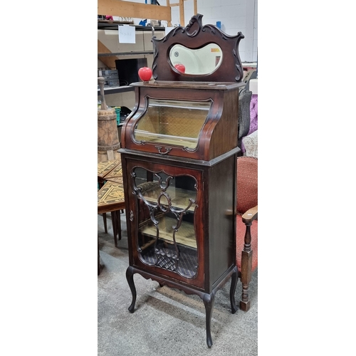 434 - Star Lot : A fabulous Edwardian mahogany mirror backed parlour cabinet, with a beautiful curved glas... 