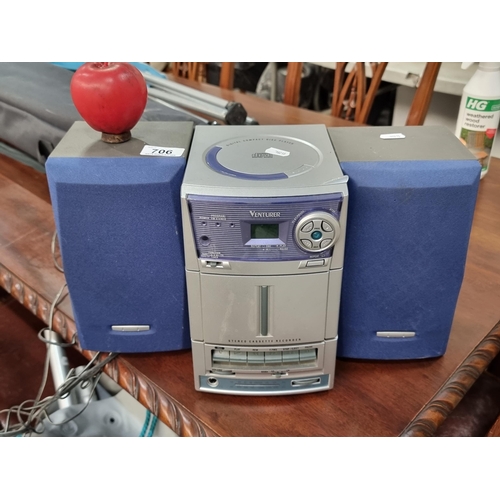 706 - A retro Venturer Micro CD System model CD6305 with two accompanying speakers.