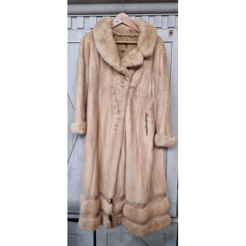 713 - Star lot : A simply stunning vintage full length genuine golden mink fur coat with a fabulous graphi... 