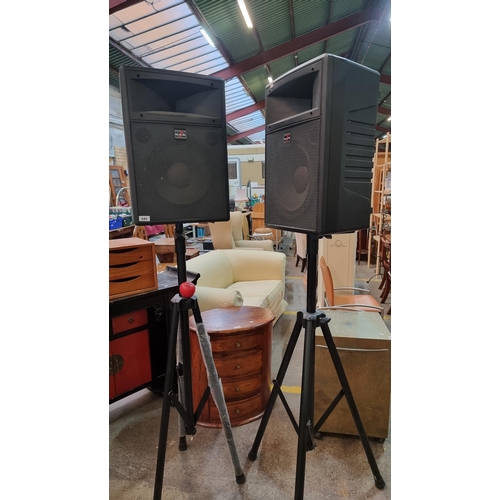 846 - Star Lot : A pair of high quality professional standard D.A.S. DS-12A speakers complete with tripod ... 