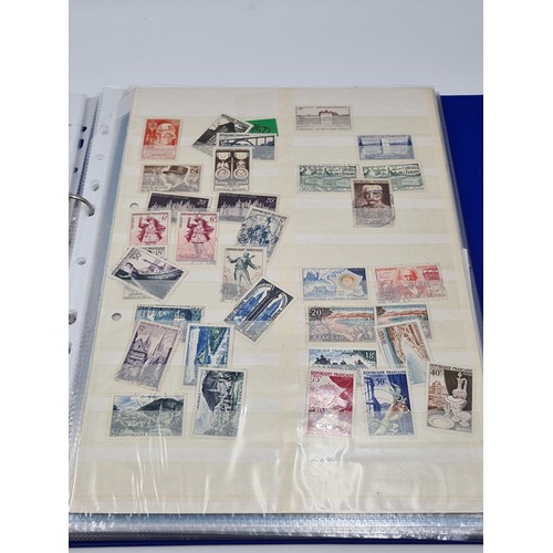 650 - A fine collection of French stamps hundreds containing definitives including imperial/republic early... 