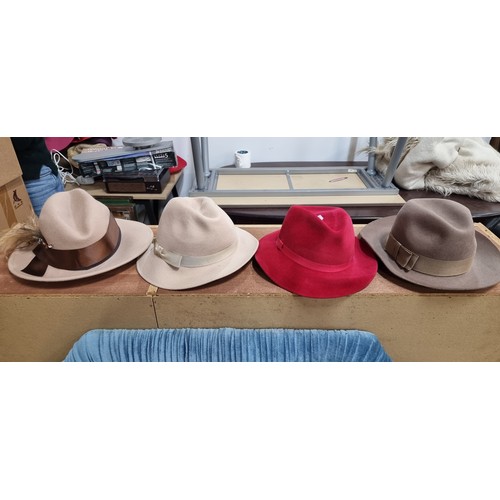 709 - A superb collection of vintage hats in a variety of styles and materials. Includes many felt and str... 