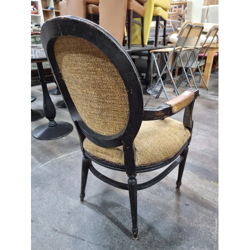 855 - A fabulous set of 10 Victorian French style spoon back dining chairs with leather armrests, beige up... 