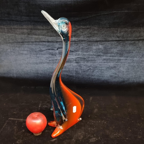 160 - A beautiful handblown Studio art glass Murano glass figure of a bird in shades of blue and red. In v... 