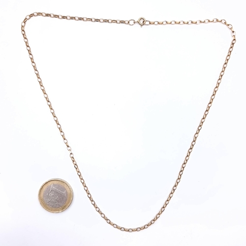 439 - A nice long 9ct gold necklace, length 42cm. 
Weight: 4.19 grams