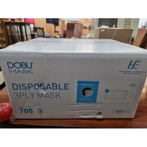 643 - A box containing 1000 Dubo disposable 3 ply face masks. Commercial quality.