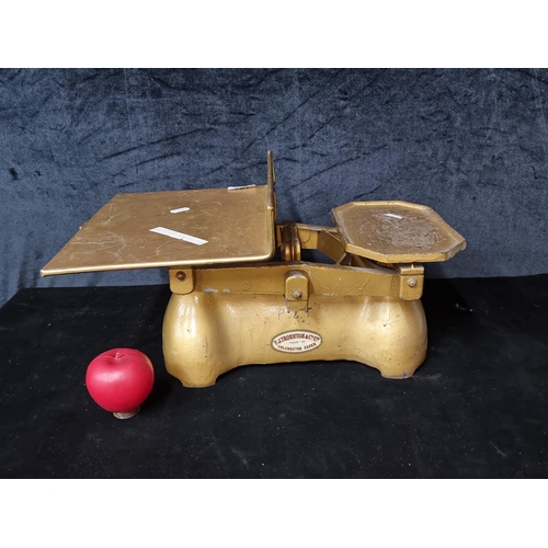 782 - A vintage F.J. Thornton & Co. Ltd. Colchester Essex brass weighing scales to weigh 15kg. With remova... 