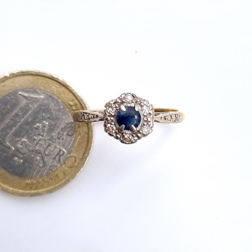 478 - Star lot : A very pretty sapphire and diamond ring set in 18K gold and platinum, hallmarked Birmingh... 