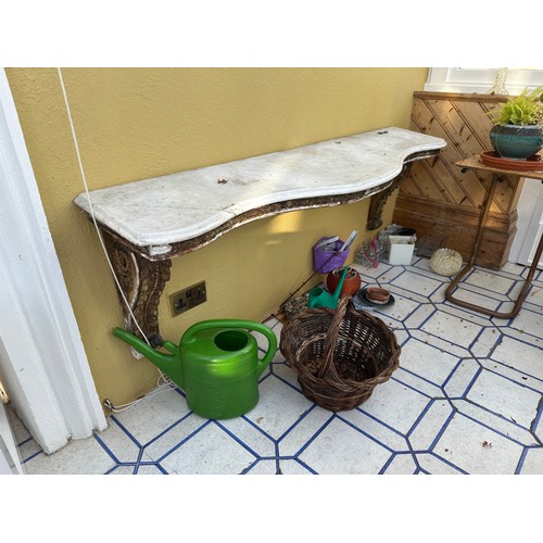 639 - Star Lot : A fabulous Georgian Gilt wall table with a grey marble top, iN good order. From the sun l... 