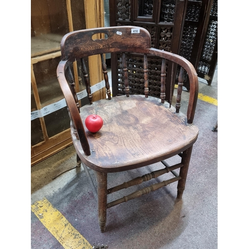 410 - Star lot : A very handsome Irish 19th century tub chair with turned supports. Believed to be made es... 