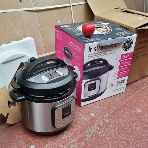 985 - An Insta Pot 7-in-1 Programmable Pressure Cooker model IP-DUO80 V2. With original box. With RRP of £... 