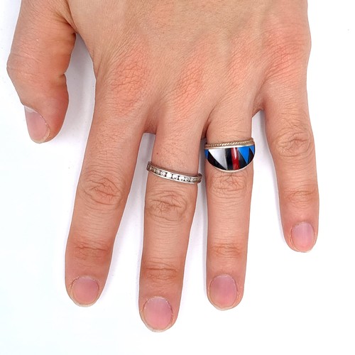 740 - Two sterling silver rings, sizes L and P, total weight 5 grams.