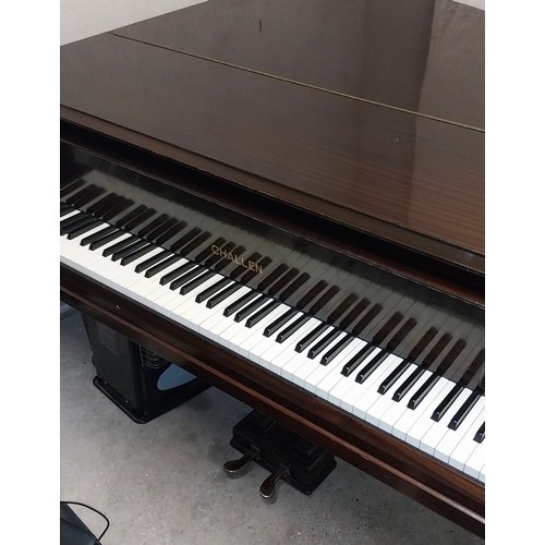 388 - Super Star Lot : A beautiful baby grand piano. A lovely Challen 1920/1930 Piano in lovely condition ... 