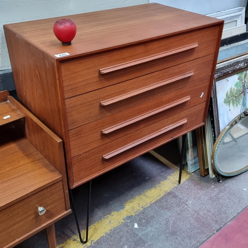 429 - Star Lot : A fabulous four drawer Mid Century unit on metal legs. A lovely retro item.