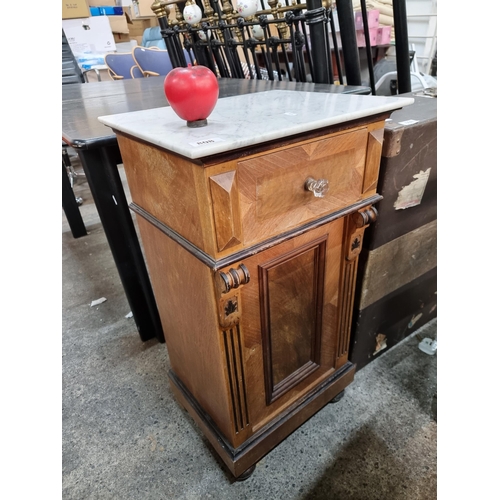 808 - A superb Antique late 19th century  bedside locker featuring marble top, one pullout drawer and ball... 