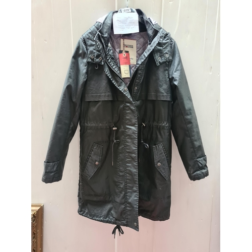 1019 - Star Lot : A brand new with tags Tommy Hilfiger Two-in-one waxed parka jacket with removable hood an... 