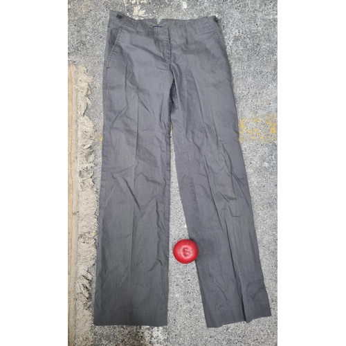 539 - A pair of 90's GAP ladies modern flares. Size UK 8. IN VGC