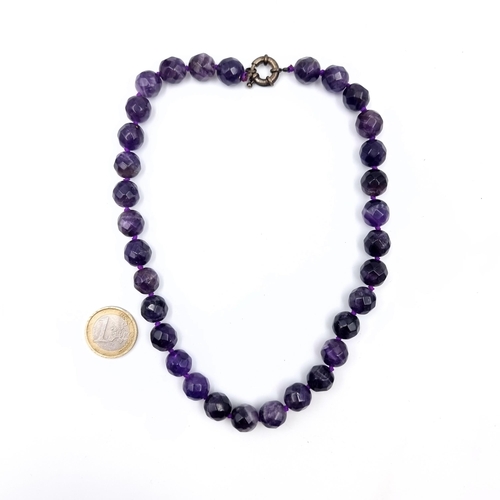 603 - A facet cut necklace of blue blue agate stone, length 40cm, weight 73.7 grams, stones cold to touch.