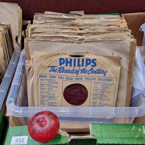 432 - A crate filled with a large number of early 20th century vintage vinyl records including many exampl... 