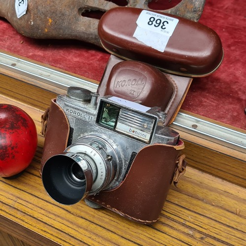 368 - A fabulous vintage Koroll II Bencini film camera dating to 1962, held in original branded case.