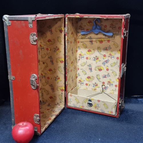 984 - A fabulous vintage ships steamer dressing trunk for a doll, about 35cm tall, its super cute. Circa 4... 